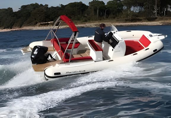 Location bateau à moteur Marseille, flotte Freedom Boat Club
